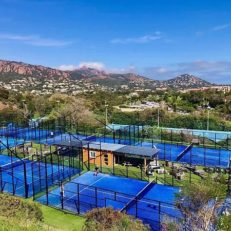 Cap Esterel By Actisource * Сен-Рафаель