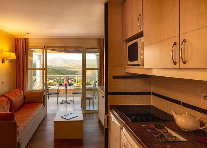 Cap Esterel By Actisource *